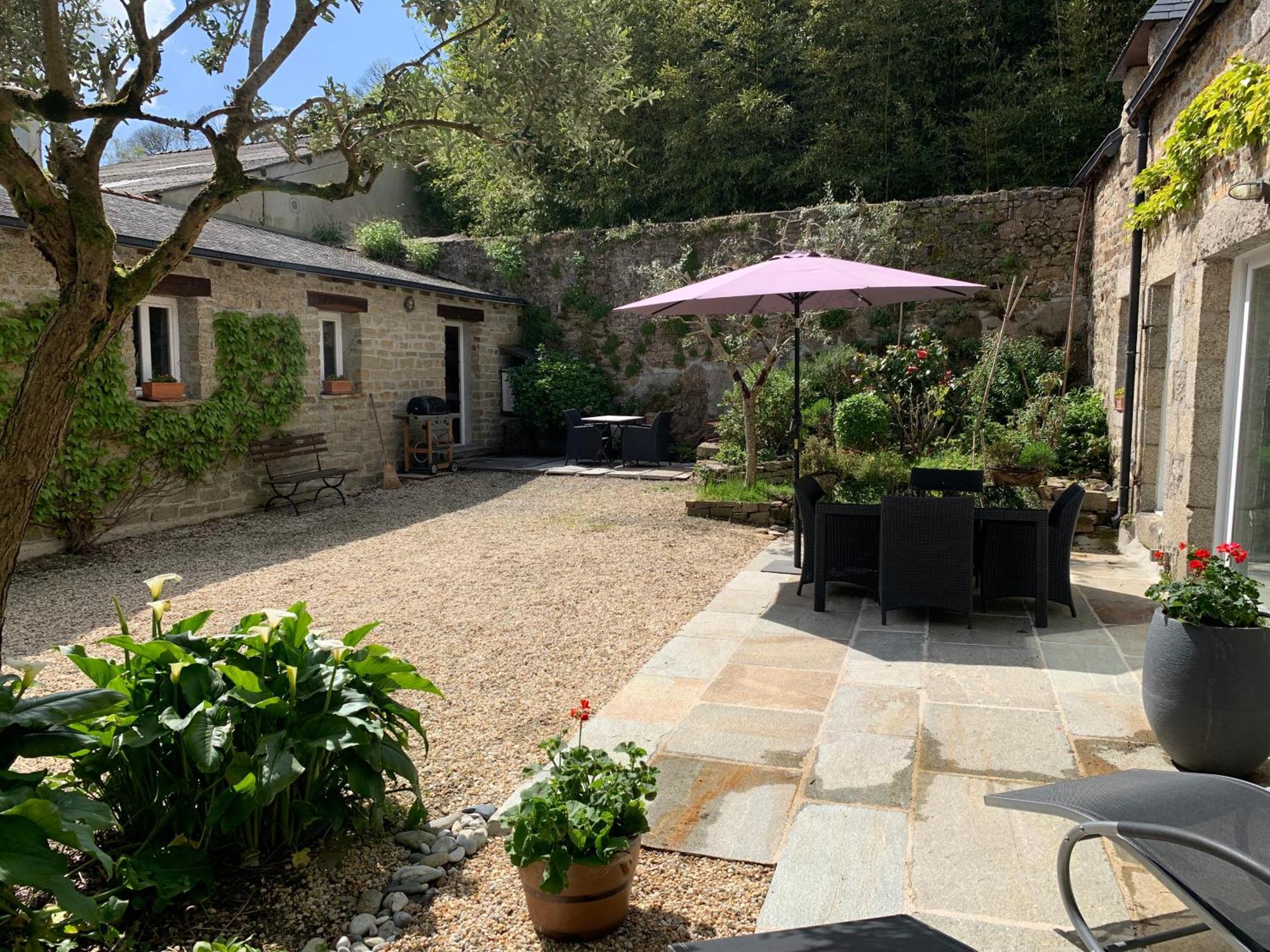 La Petite Cour Villa Pont-Aven Exteriör bild