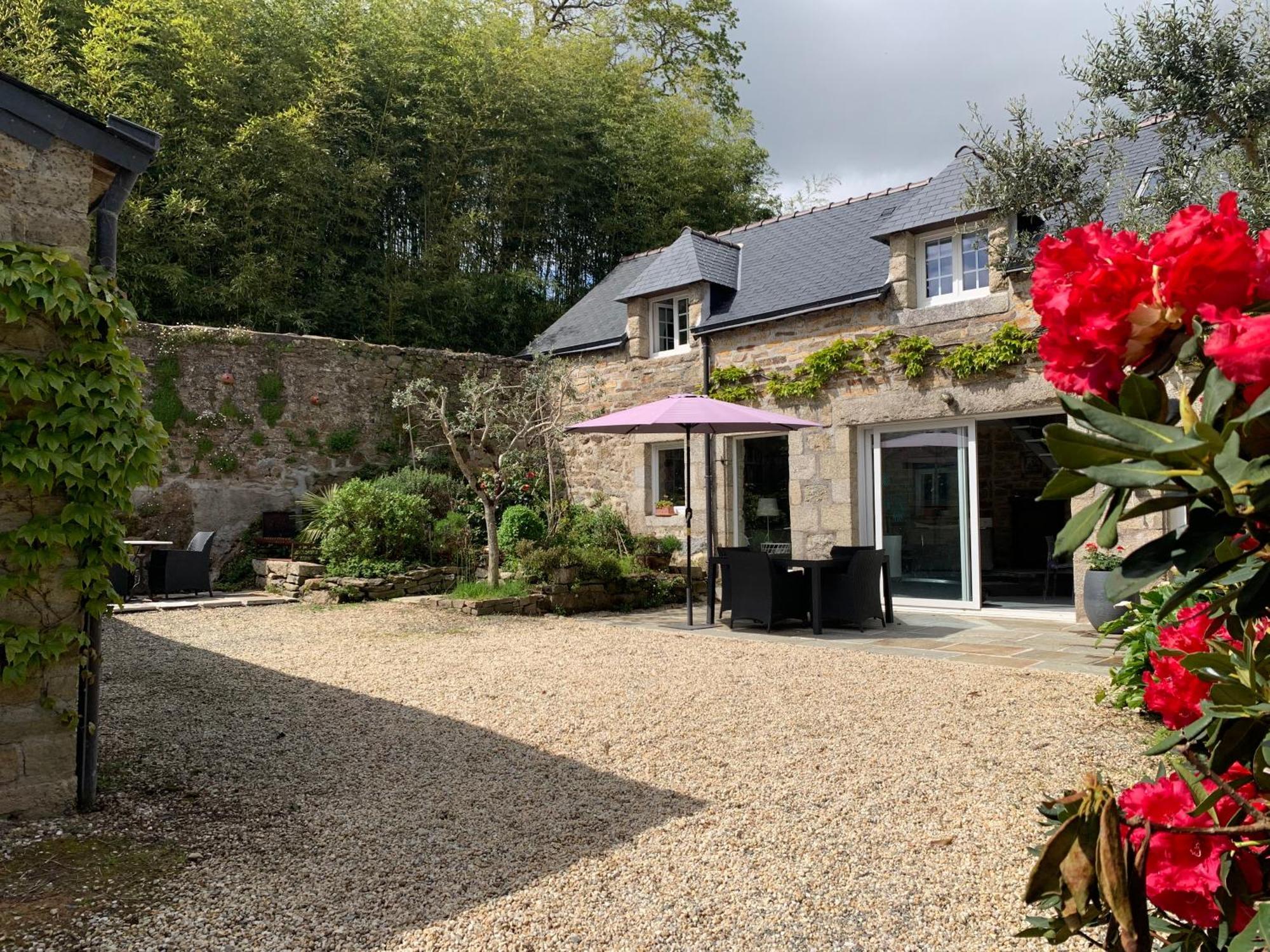 La Petite Cour Villa Pont-Aven Exteriör bild